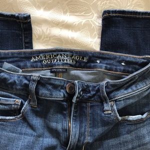 American eagles jeans Super Stretchy Size 6